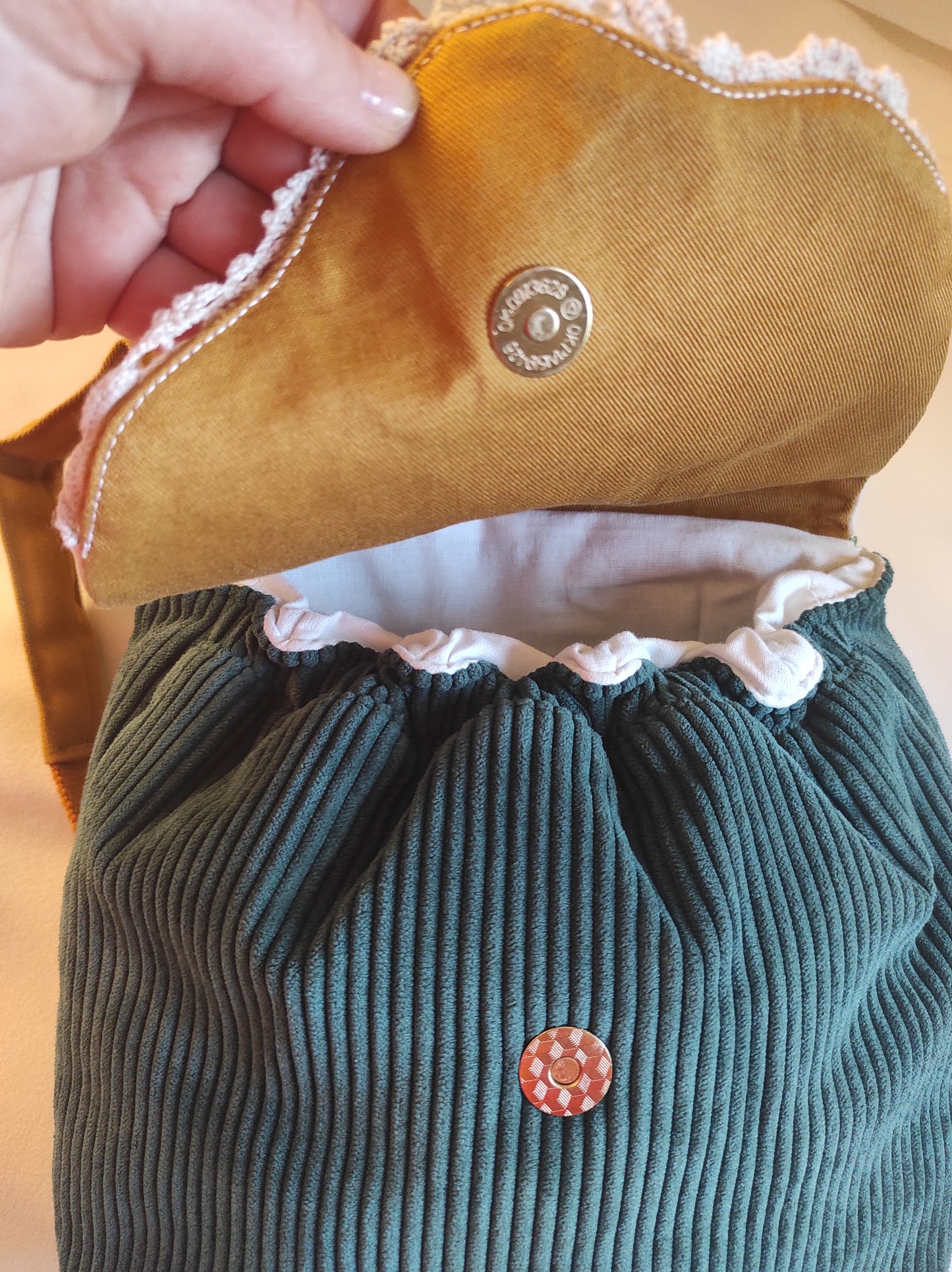 Sac à dos école maternelle à partir de nappe ancienne -20%