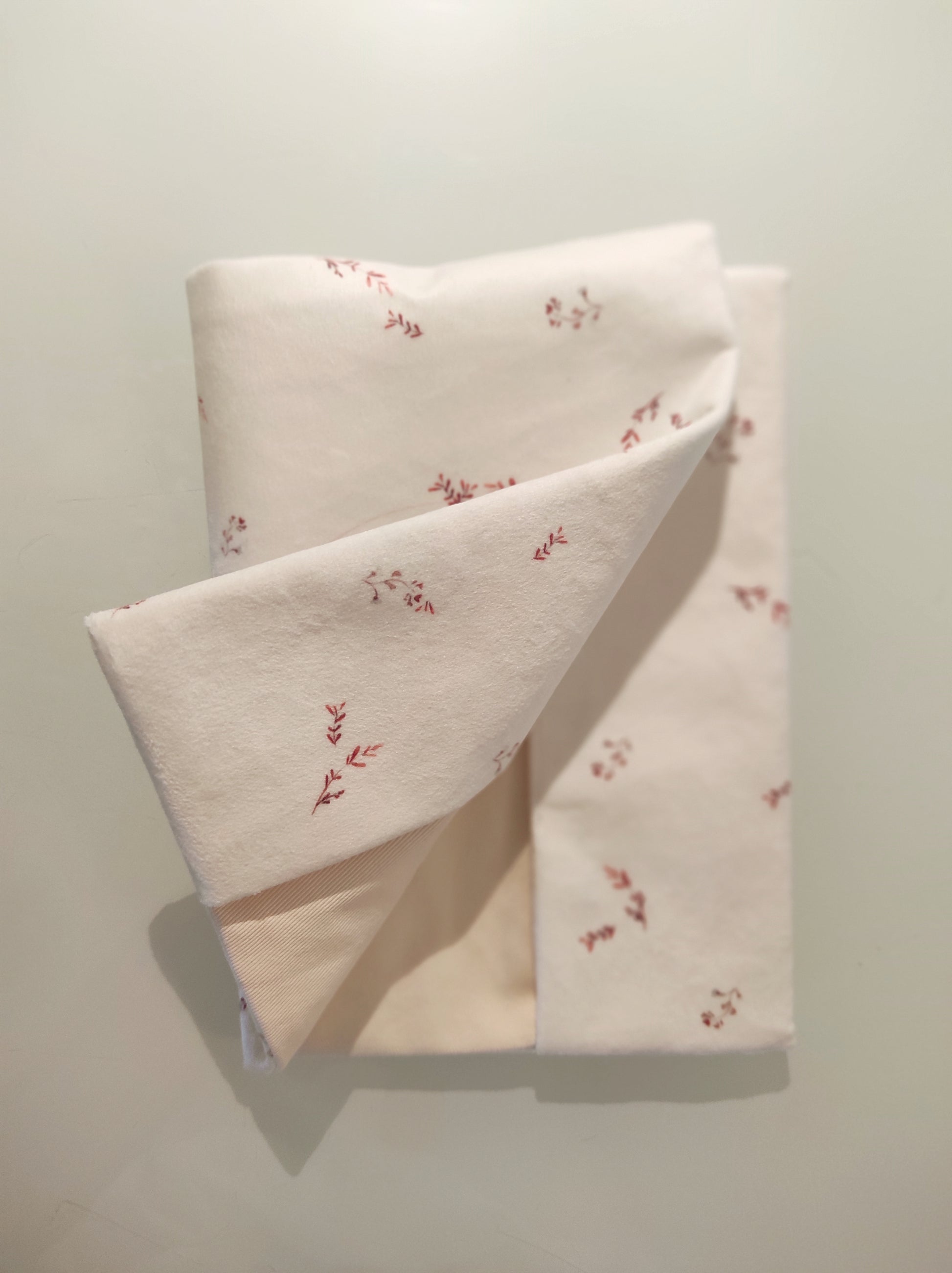 Intérieur protège carnet de santé- motif lapin