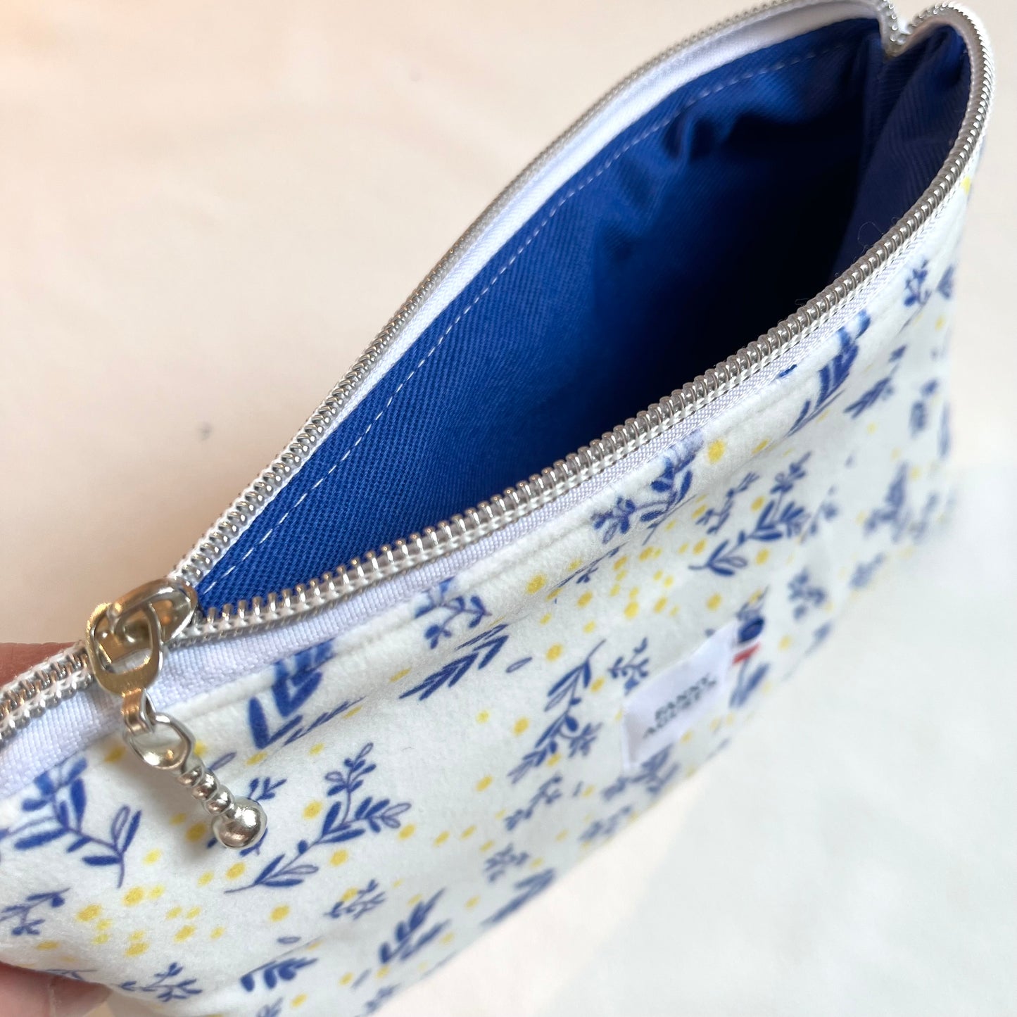 Trousses multiformat en Velours Fleuri Artisanale Personnalisable – Fanny Agustin