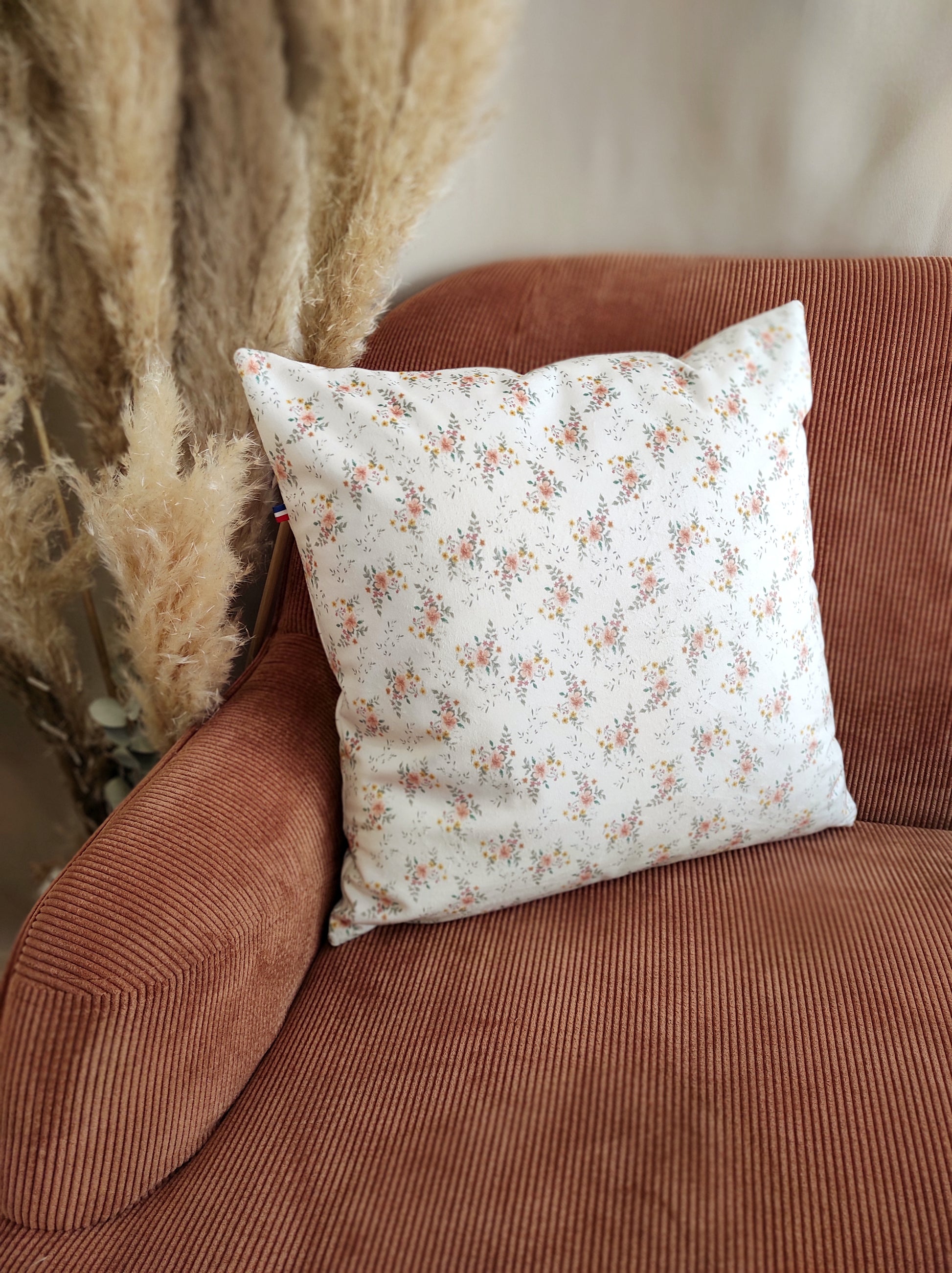 Coussin velours fleurs aquarelle