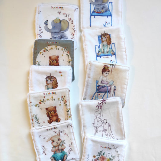 Lingettes aux différents motifs réalisés par Fanny Agustin.
