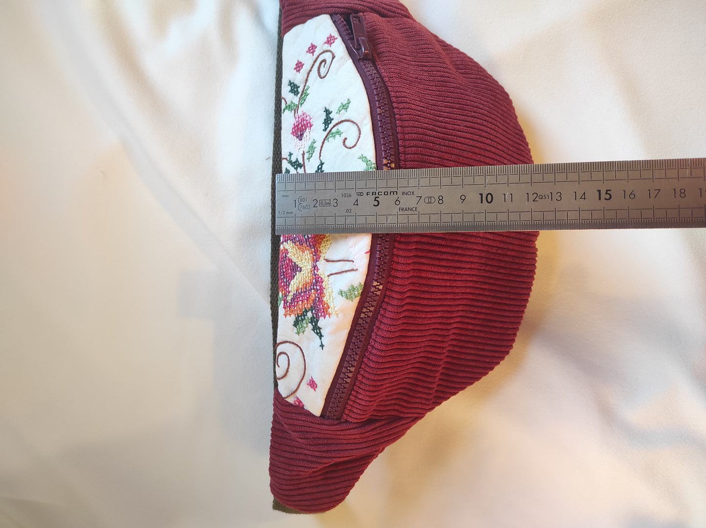 Sac banane à partir de nappe ancienne -10%